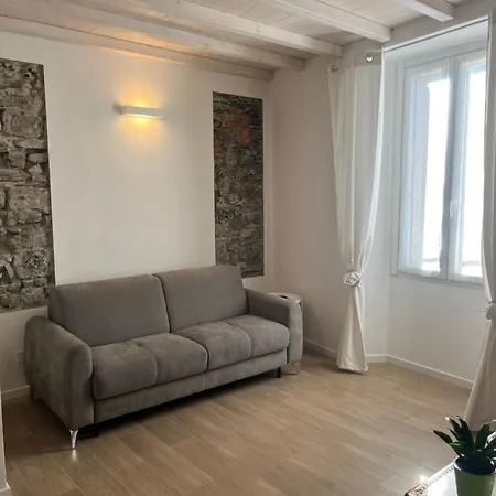 Maison Molteni - Center, Near The