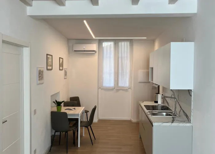 Maison Molteni - Historic Center, Near The Como