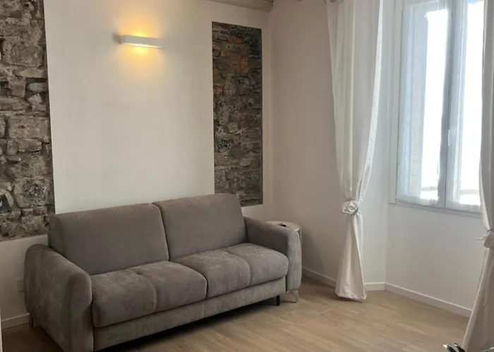 Maison Molteni - Historic Center, Near The