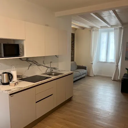 Apartment Maison Molteni - Center, Near The Como
